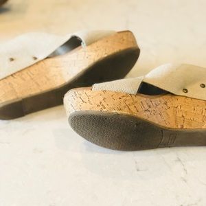 Tan Platform Wedged - Size 7